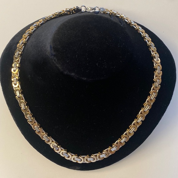 Men’s Stainless Steel Egyptian Byzantine Flat Necklace - Picture 3 of 6